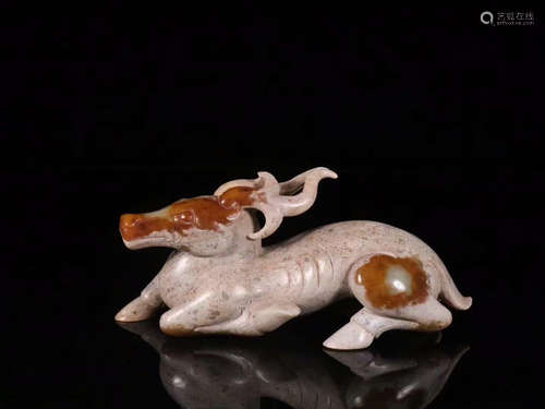 AN ANTIQUE JADE ORNAMENT OF DEER SHAPED