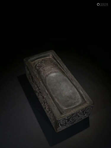 A DUAN STONE INK SLAB OF STORY CARVING