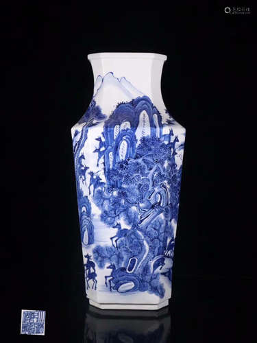 A QIANLONG MARK BLUE&WHITE VASE OF LANDSCAPE