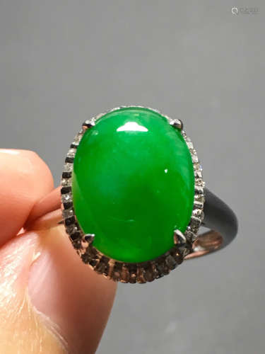 AN ICY ZHENGYANG GREEN JADEIET RING