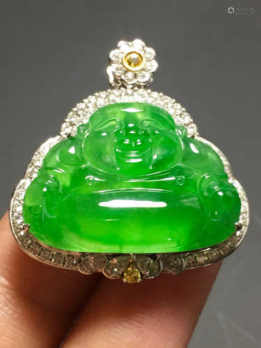 AN ICY ZHENGYANG GREEN JADEIET PENDANT IN BUDDHA SHAPED