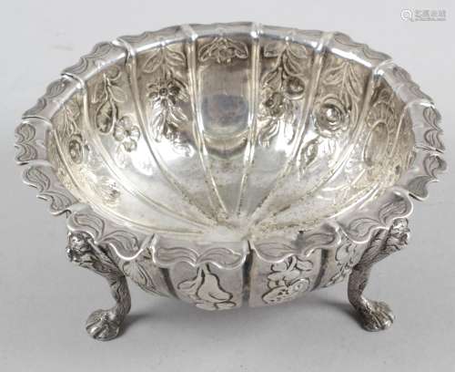 A mid-eighteenth century Irish silver bowl,