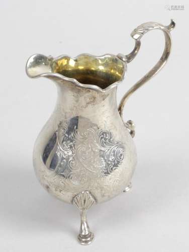 An early Victorian silver cream jug,