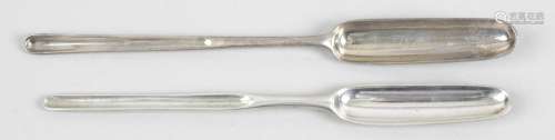 An early George III silver marrow scoop of typical double-ended form,