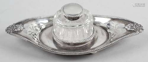 An Edwardian silver inkstand,