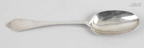 A Queen Anne silver Dog-nose spoon by Thomas Spackman,