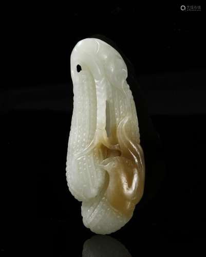 Chinese White Jade Loufah Ornament