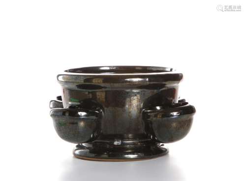 Chinese Black-Glazed Five-Spouted Flower Pot