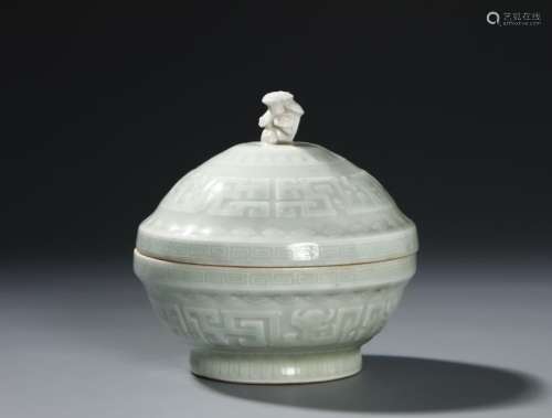 Chinese Celadon Glazed Box with Cover