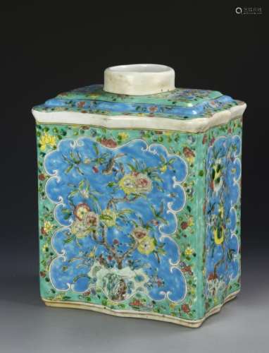 Chinese Turquoise-Ground Famille Rose Tea Caddy