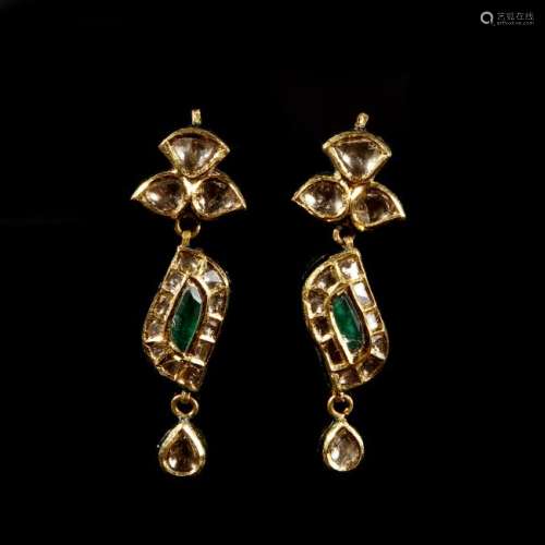 23 Carat Gold and Diamond Earrings with Emerald