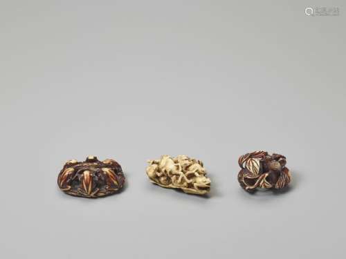 TWO IVORY NETSUKE OF MANY FROGS AND ONE IVORY NETS…
