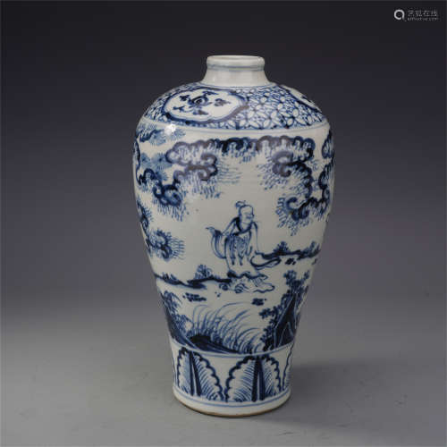 CHINESE PORCELAIN BLUE AND WHITE FIGURE MEIPING VASE