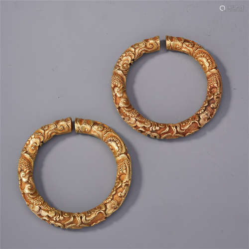 PAIR OF CHINESE GILT SILVER DRAGON CLOUD BANGLES