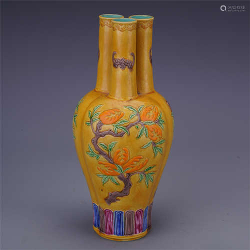 CHINESE PORCELAIN YELLOW GROUND FAMILLE ROSE FRUIT VASE