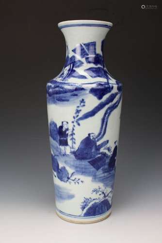 BLUE AND WHITE OUTDOOR SCENE VASE