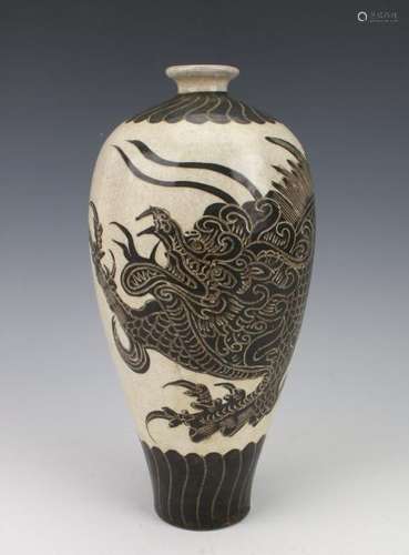 DRAMATIC INCISED DRAGON VASE