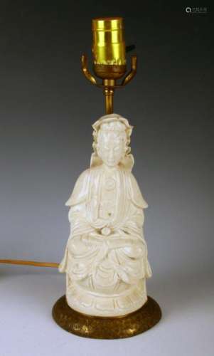 BLANC DE CHINE BUDDHA LAMP