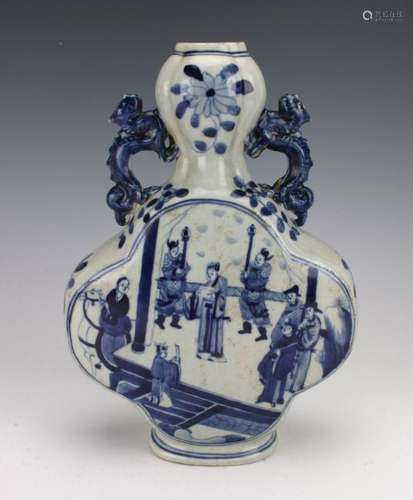 BLUE AND WHITE GARLIC HEAD LOBED VASE