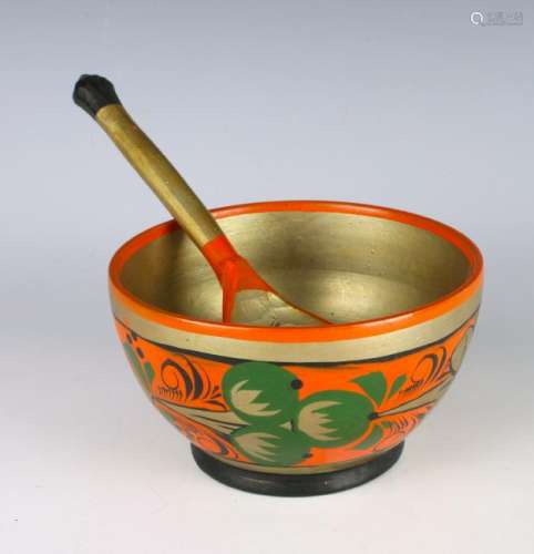 RUSSIAN LACQUER BOWL AND SPOON