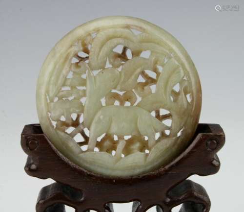 PIERCED JADE DEER MEDALLION