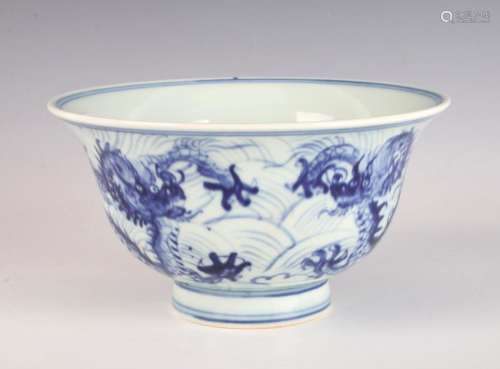 BLUE AND WHITE DRAGON BOWL