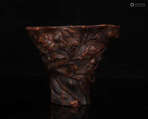 A CHENXIANG WOOD CARVED CUP ORNAMENT
