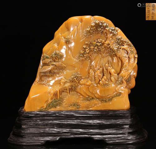 A TIANHUANG STONE ORNAMENT WITH CHARACTER STORY CARVING