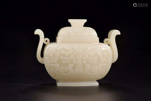 AN HETIAN JADE AUSPICIOUS PATTERN CARVED CENSER