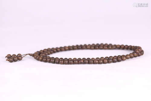 AN OLD CHENXIANG WOOD ROSARY