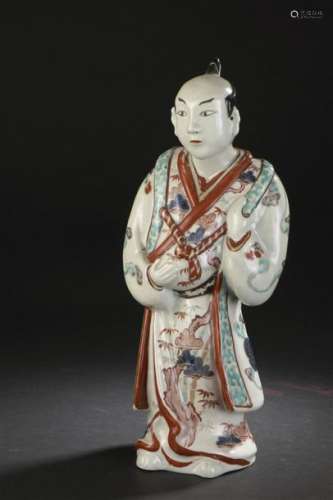 Statuette d'homme en porcelaine Imari Japon, XVIIe...;