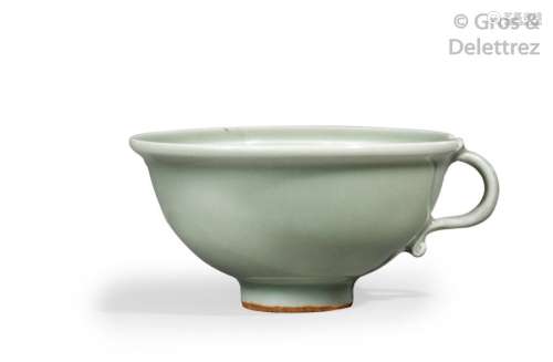 Chine, XXe siècle Petite coupe à thé dans le style…