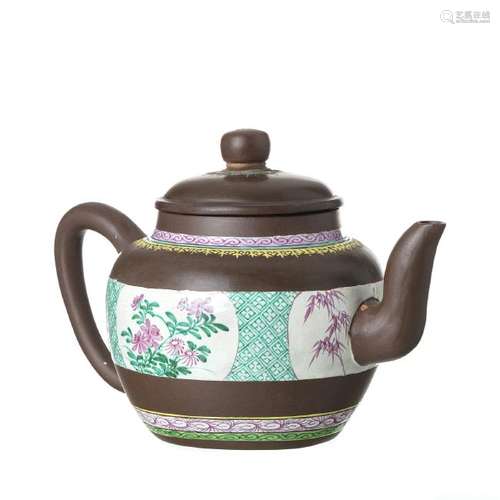 Large teapot in Chinese ceramic from Yixing, Guangxu