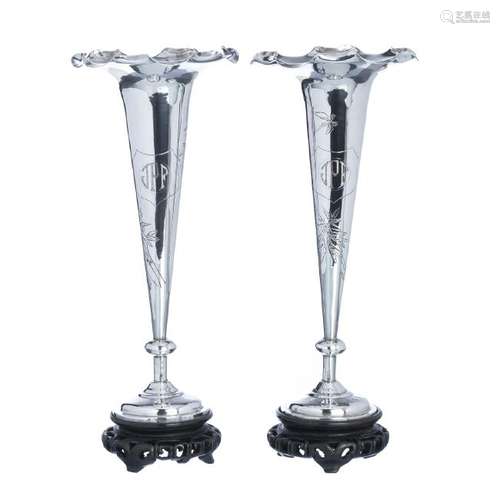 Pair of trumpet vases in chinese silver