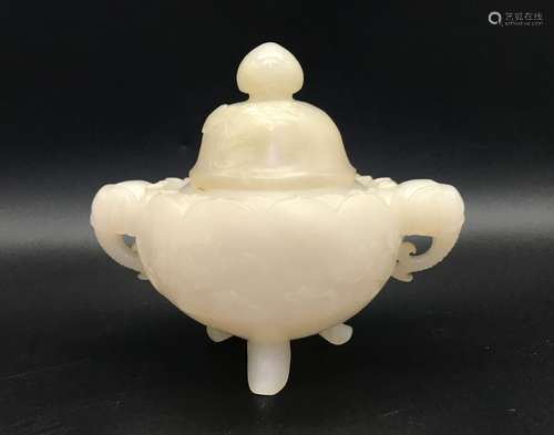 A WHITE JADE CARVING OF 'LOTUS' CENSER AND