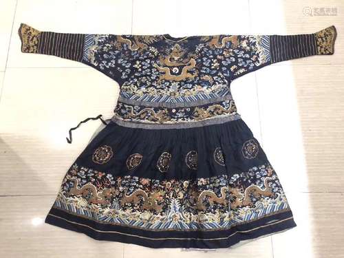 AN IMPERIAL MID BLUE EMBROIDERED SILK FORMAL COURT