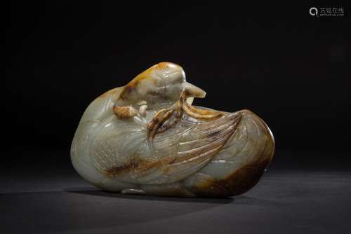 A CARVED JADE GOOSE.QING DYANSTY