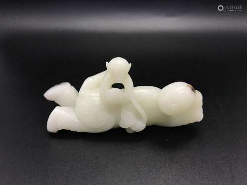 A WHITE JADE CARVING OF MONKEY AND BOY.ANTIQUE