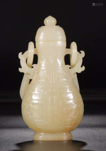 A HETIAN JADE  HANDLE VASE