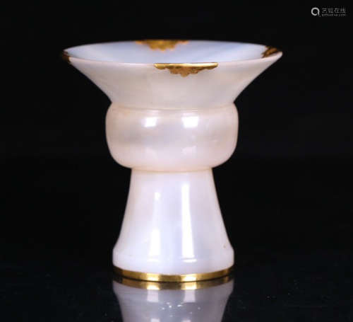 A  AGATE GOLD WRAPPED CUP