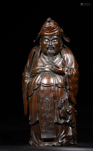 A BAMBOO CARVING ORNAMENT