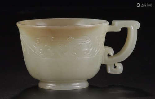 A HETIAN JADE DRAGON CUP