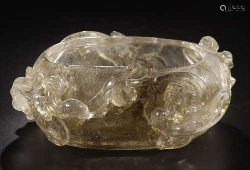 A CRYSTAL WASHER WITH DRAGON PATTERN