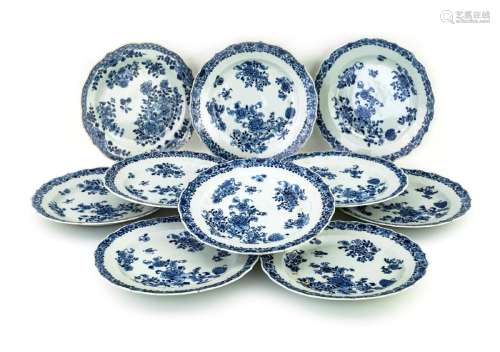 Eleven porcelain dishes