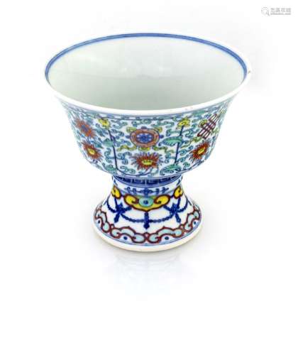 Polychrome porcelain cup
