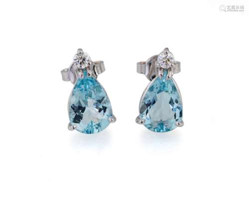 AQUAMARINE DROPS-SHAPE EARRINGS