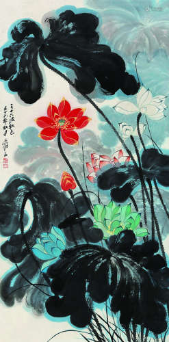 张大千（1899～1983） 荷花 立轴 纸本