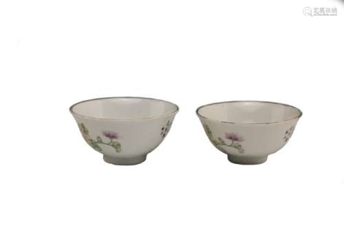 A PAIR OF FAMILLE-ROSE BOWLS.REPUBLIC PERIOD
