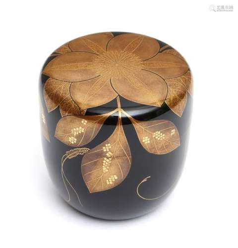 Boîte à thé laquée (natsume) décorée de larges fle…