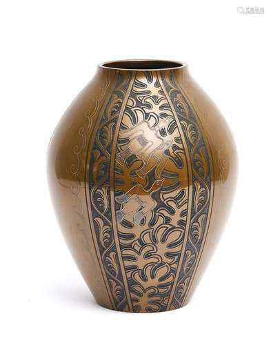 Grand et lourd vase or et brun en bronze patiné, g…